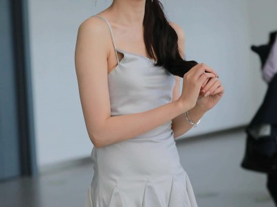 P4136 长腿漂亮美女