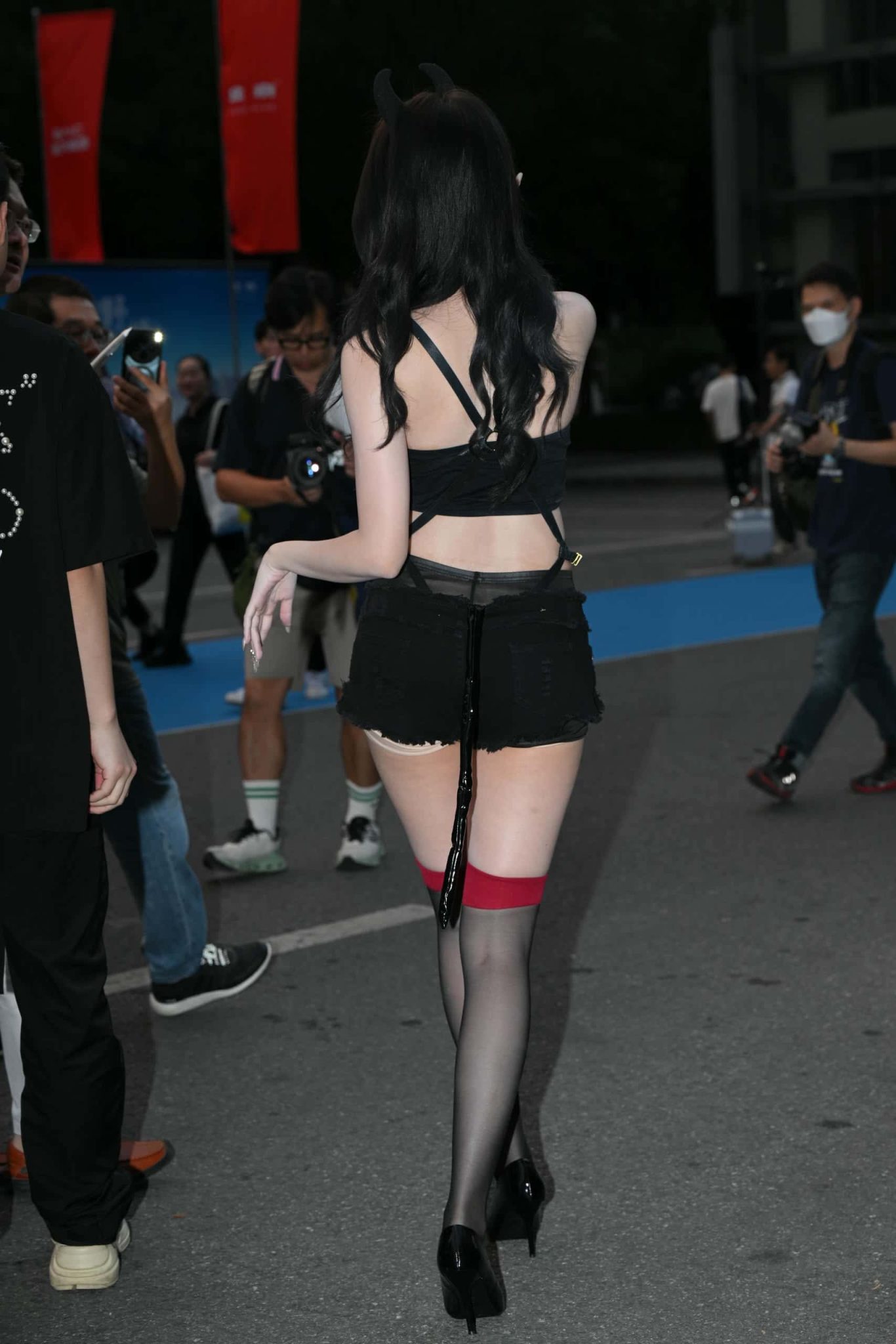 P0293 魅惑黑色短裤【72P】